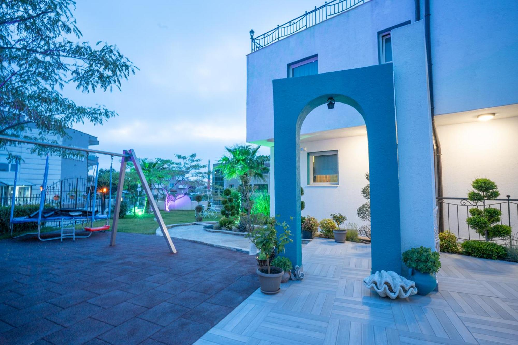 Royal Calisto Hotel Sozopol Exterior photo