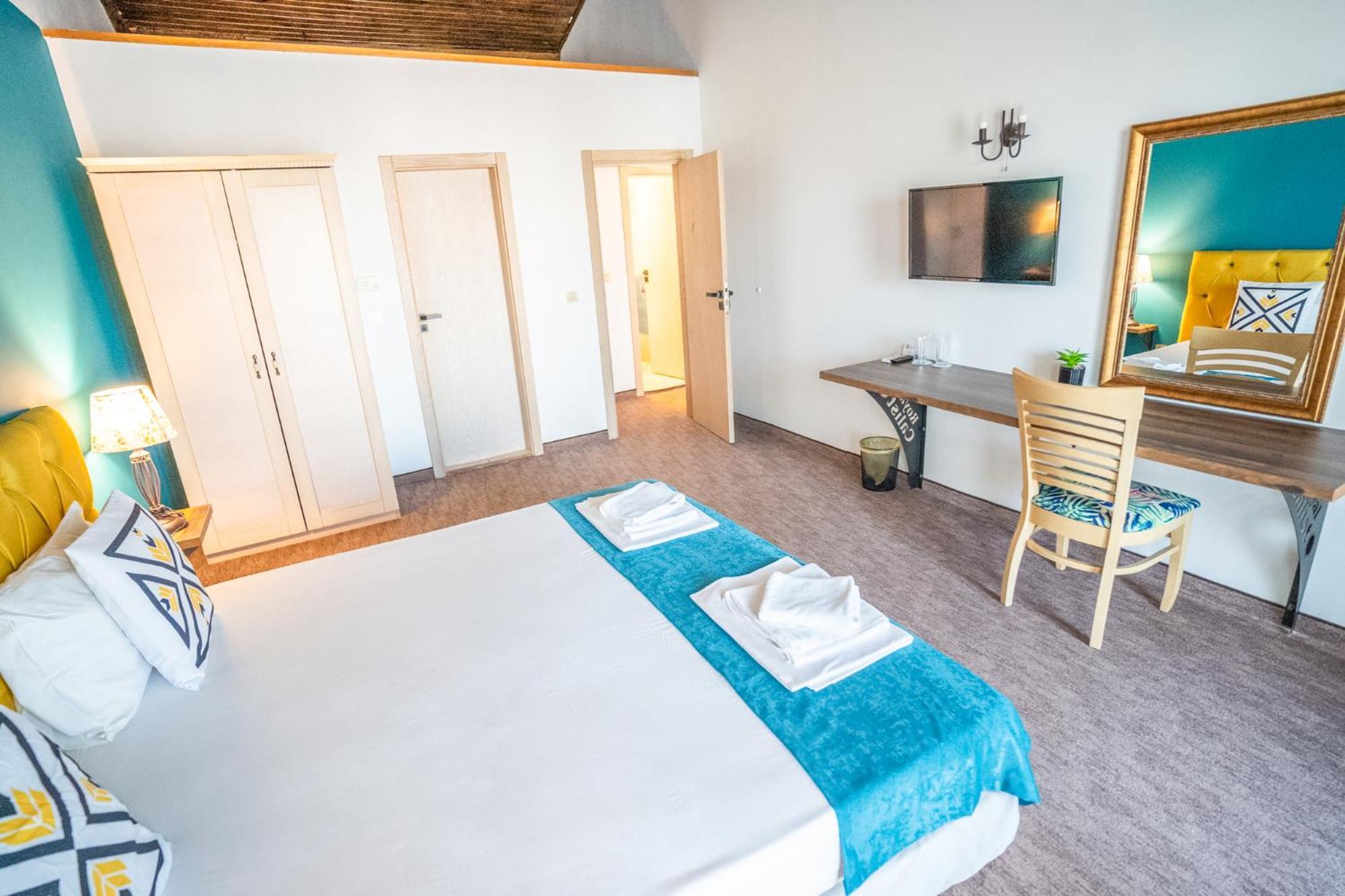 Royal Calisto Hotel Sozopol Exterior photo