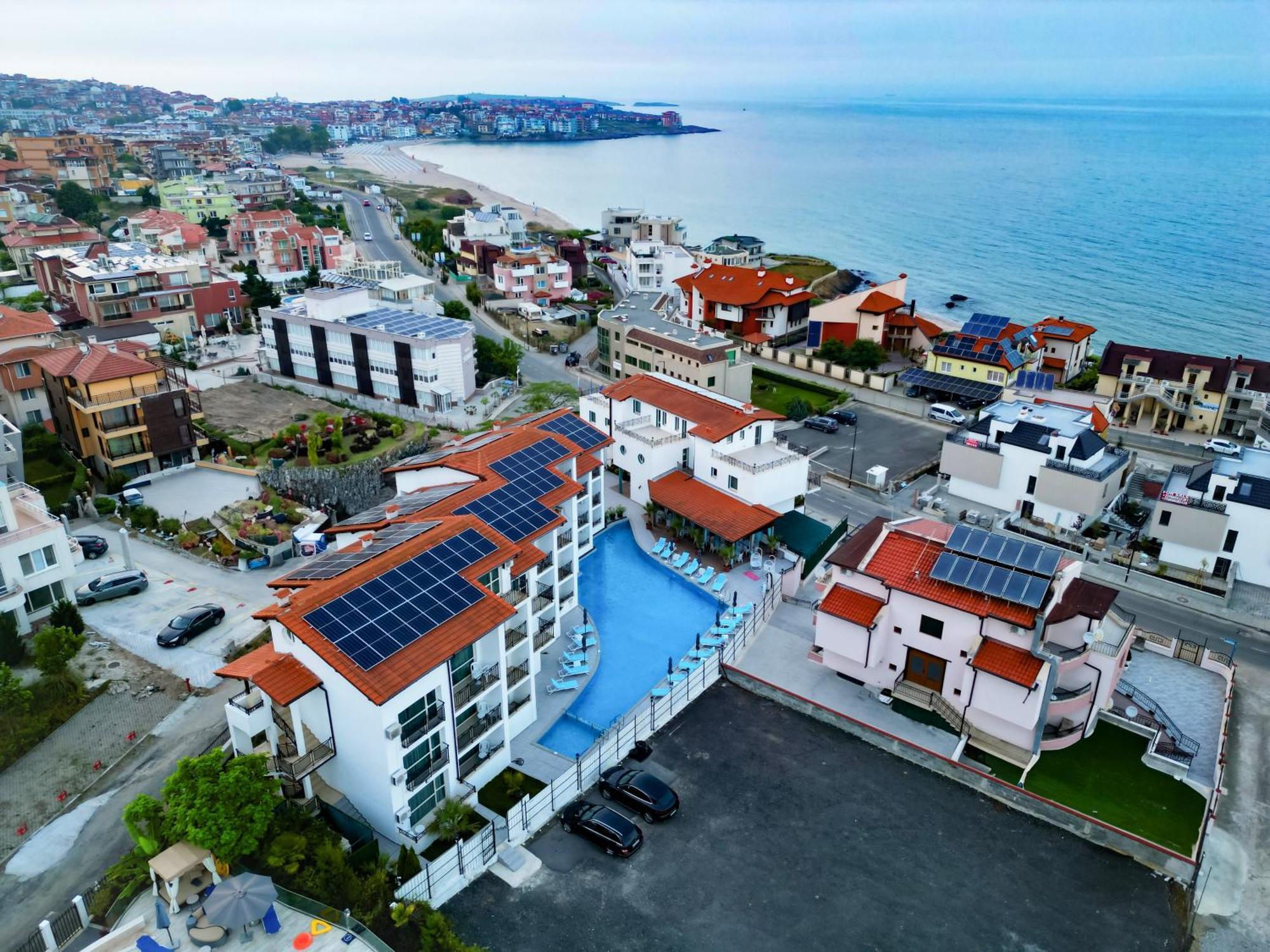 Royal Calisto Hotel Sozopol Exterior photo